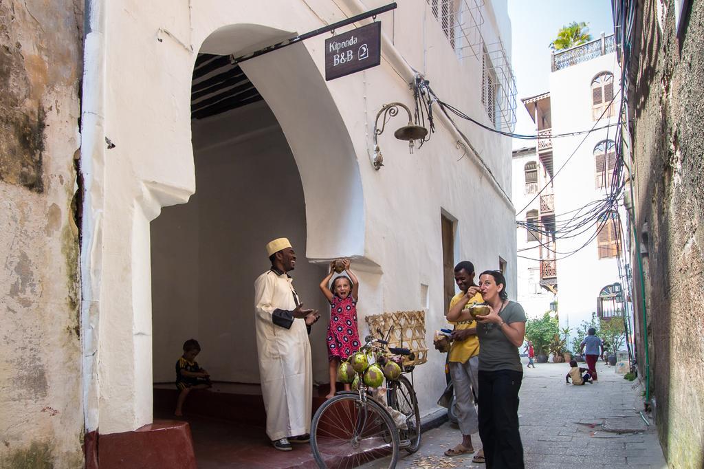 Kiponda B&B Zanzibar Bagian luar foto